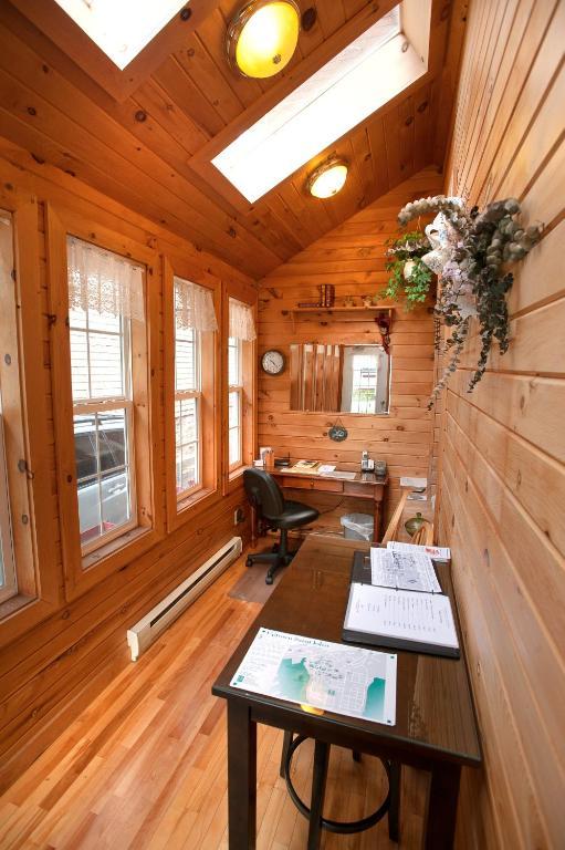 Earle Of Leinster B&B Сейнт Джон Екстериор снимка